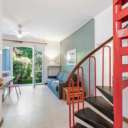 Rododendro Rosso - Happy Apartment