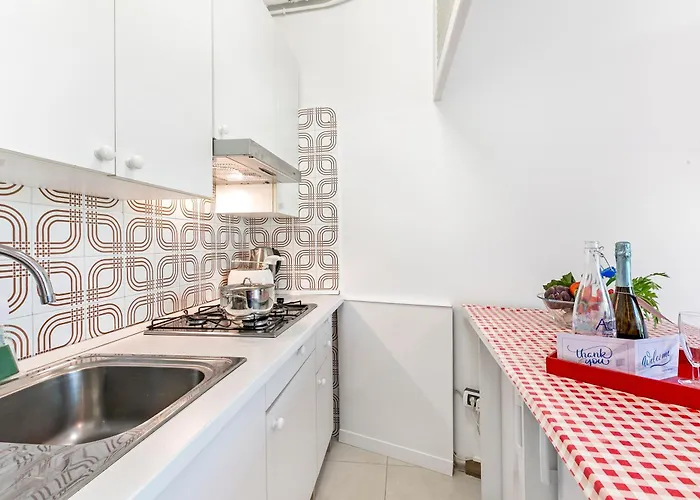 Rododendro Rosso - Happy 아파트 이스프라