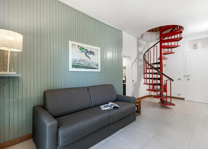 Rododendro Rosso - Happy Apartament